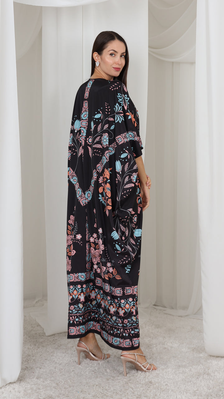Isara Kaftan