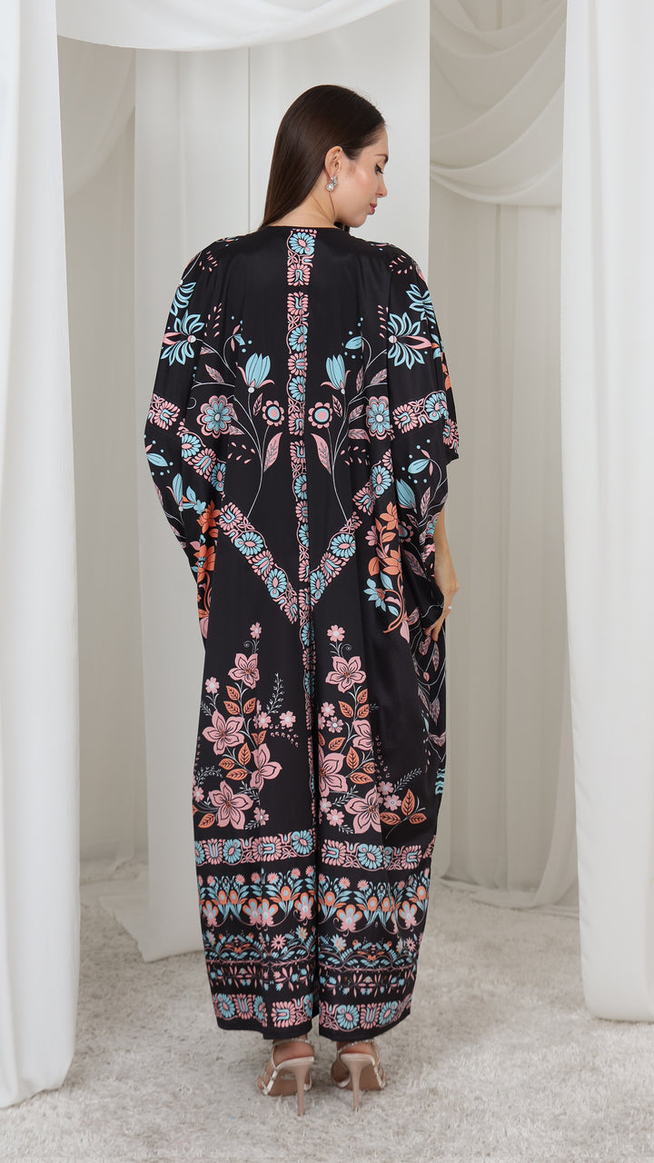Isara Kaftan